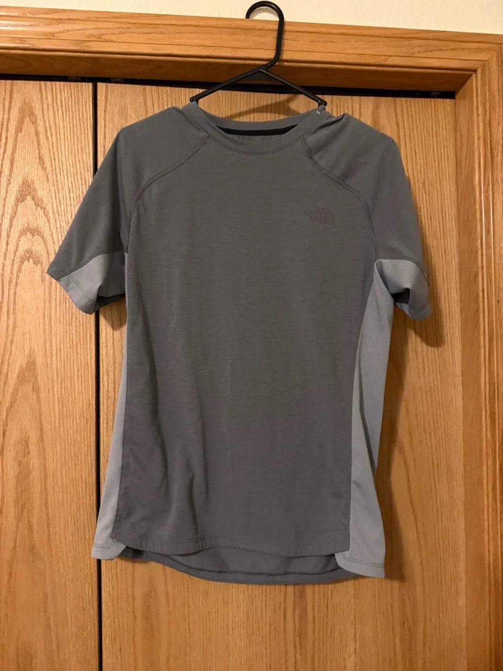 The North Face Men's Two-Tone Gray Short‎ Sleeve Performance Tee